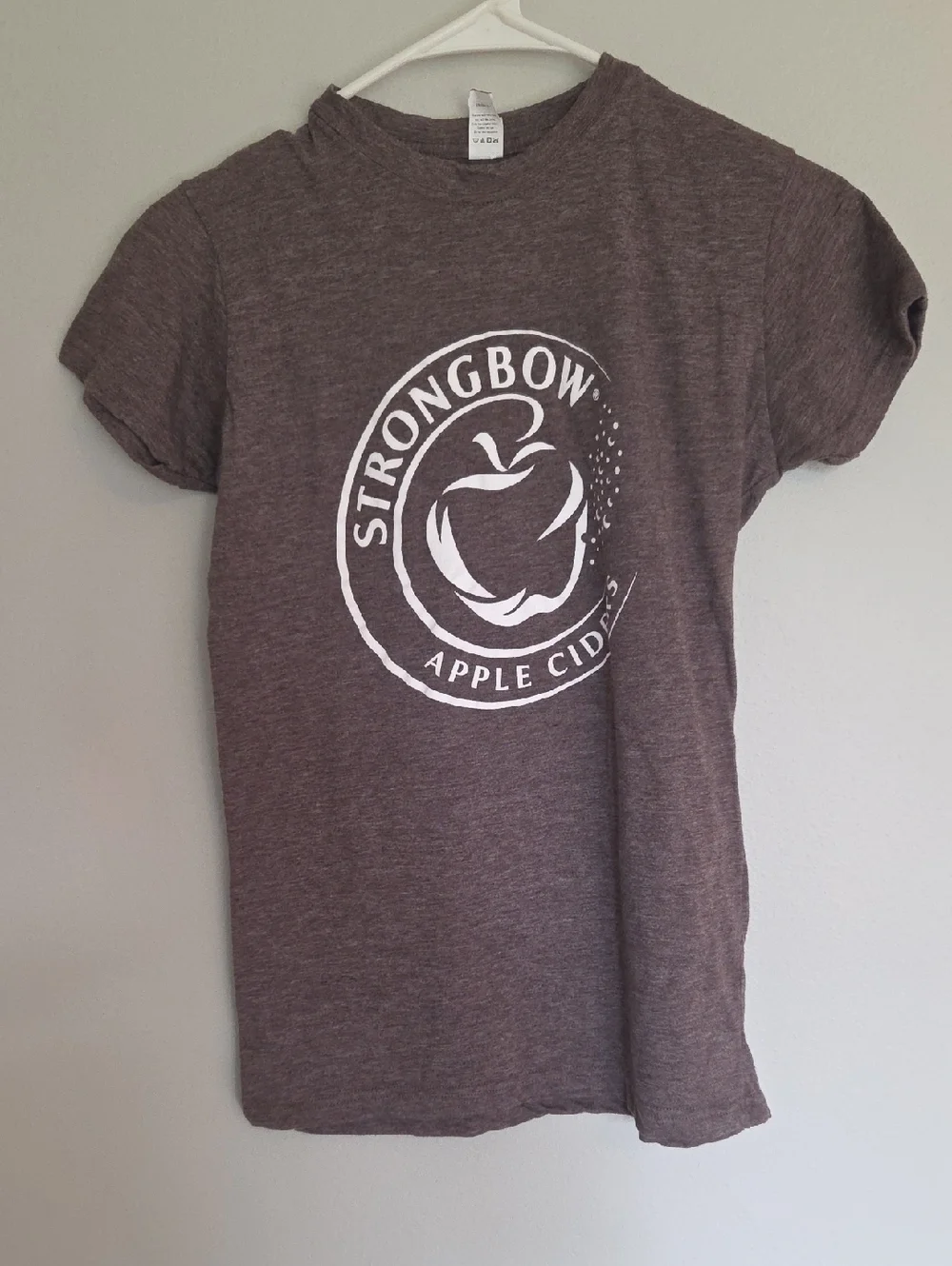 Strongbow Apple Ciders Logo Tee in Heather Brown - Picture 1 of 2